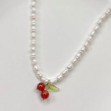Load image into Gallery viewer, Cherry Pearl Choker