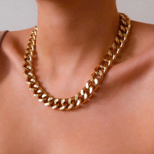 Load image into Gallery viewer, Aliya Gold Chunky Necklace