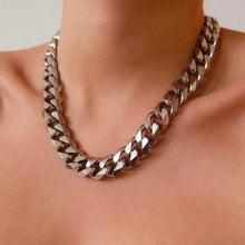 Load image into Gallery viewer, Layla Silver Chunky Necklace