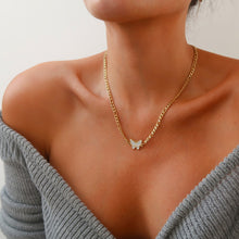 Load image into Gallery viewer, Butterfly Gold Necklace