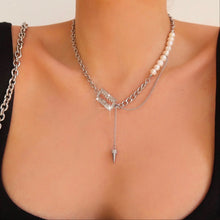Load image into Gallery viewer, Ianthe Necklace