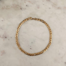 Load image into Gallery viewer, cara gold figaro necklace
