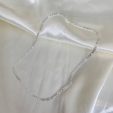 Load image into Gallery viewer, Silver Dainty Figaro Necklace